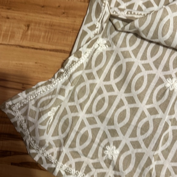 Gretchen Scoot embroidered side slit tunic top XXS - Picture 4 of 4